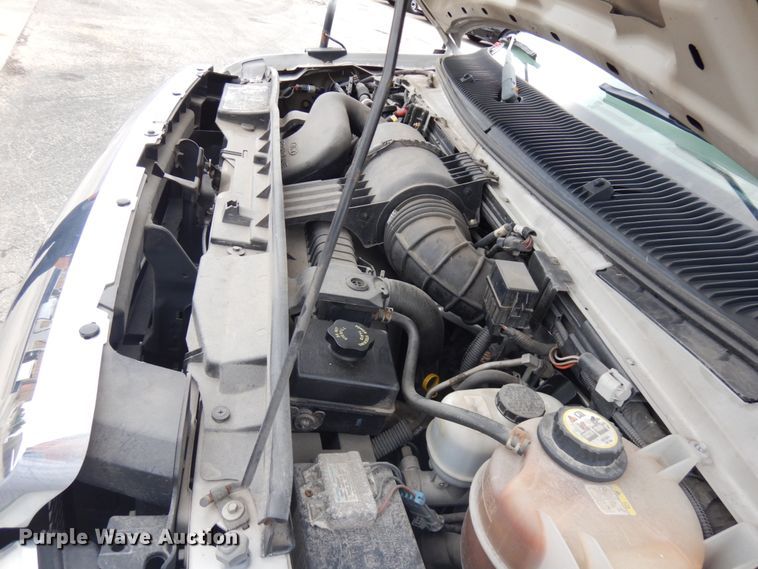 image for item JQ9238 2008 Ford E450  shuttle bus