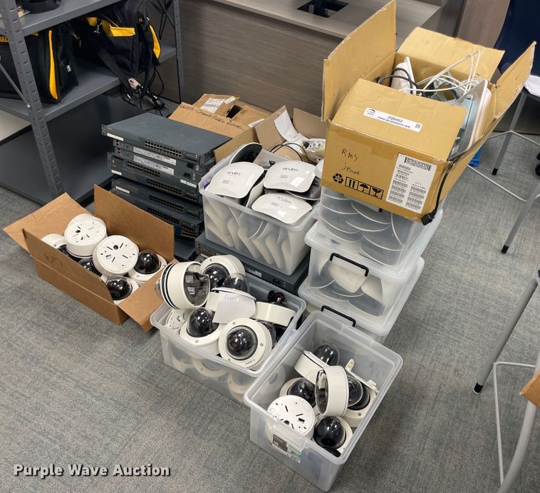 image for item JQ9452 Networking equipment