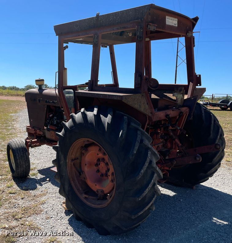 image for item JQ9513 David Brown 1210  tractor