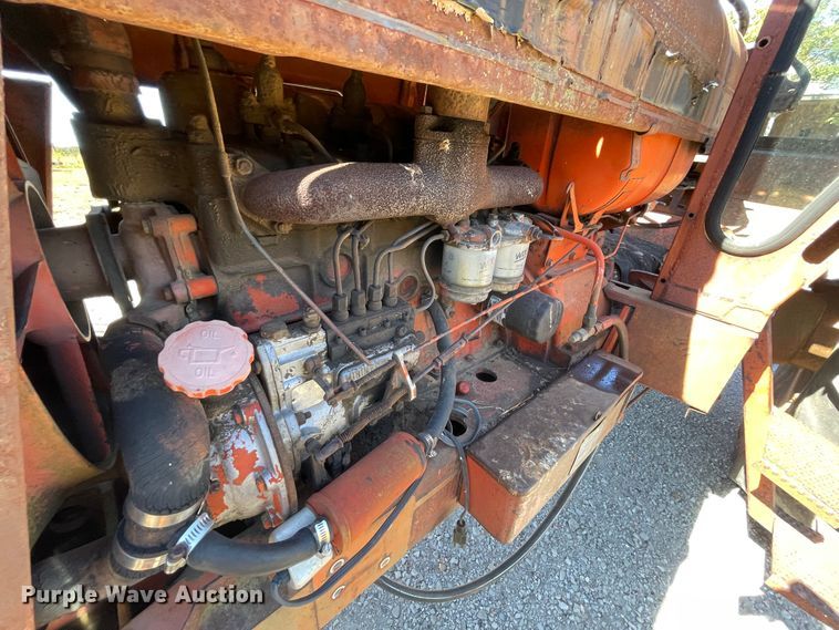 image for item JQ9513 David Brown 1210  tractor