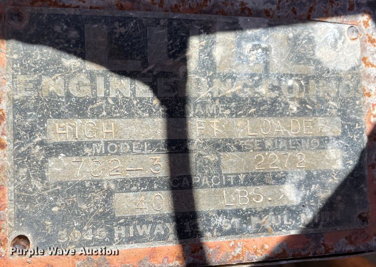 image for item JQ9513 David Brown 1210  tractor