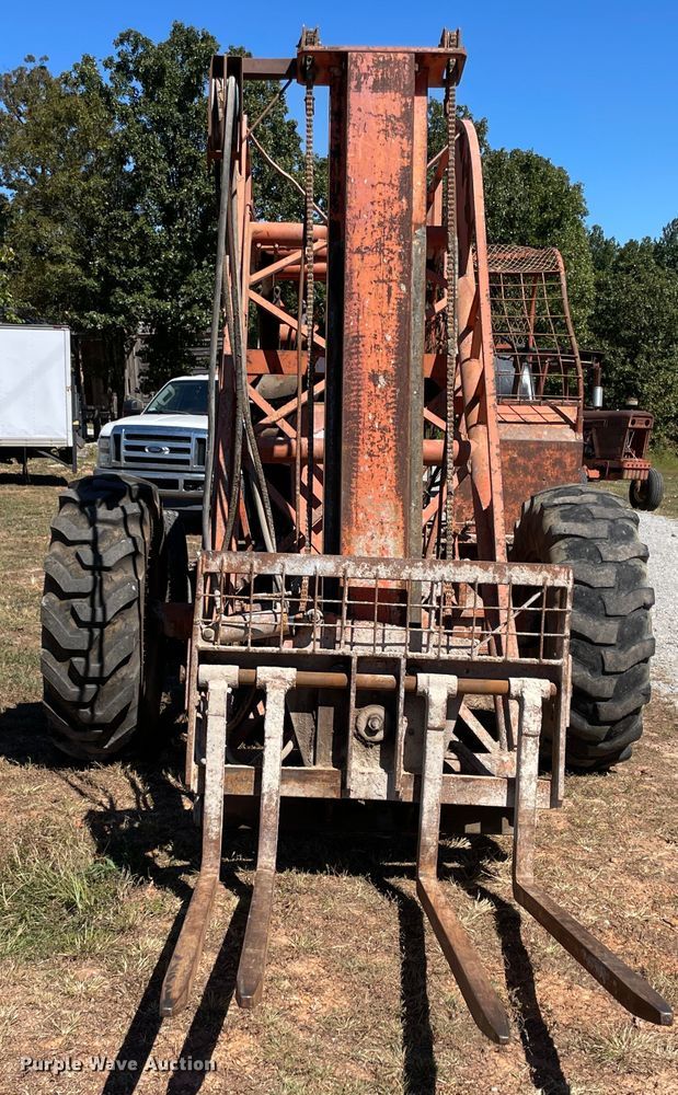 image for item JQ9515 1969 Lull 7C2-31  forklift