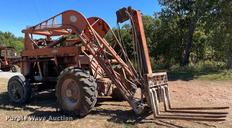 image for item JQ9515 1969 Lull 7C2-31  forklift