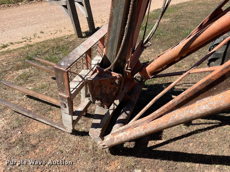 image for item JQ9515 1969 Lull 7C2-31  forklift