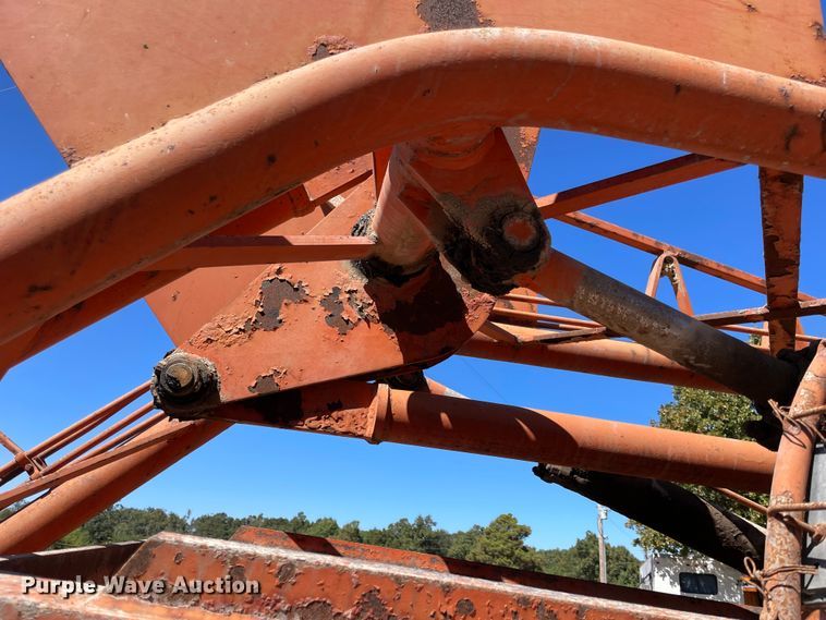 image for item JQ9515 1969 Lull 7C2-31  forklift