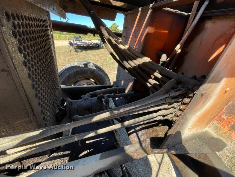 image for item JQ9515 1969 Lull 7C2-31  forklift