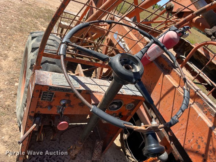 image for item JQ9515 1969 Lull 7C2-31  forklift