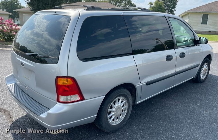 image for item JQ9521 2002 Ford Windstar  van