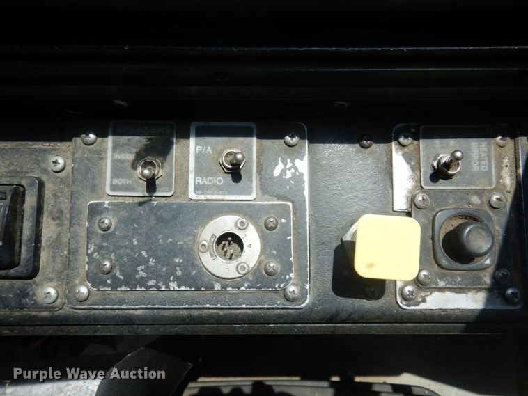 image for item JZ9904 1997 Gillig C21A096N4  transit bus