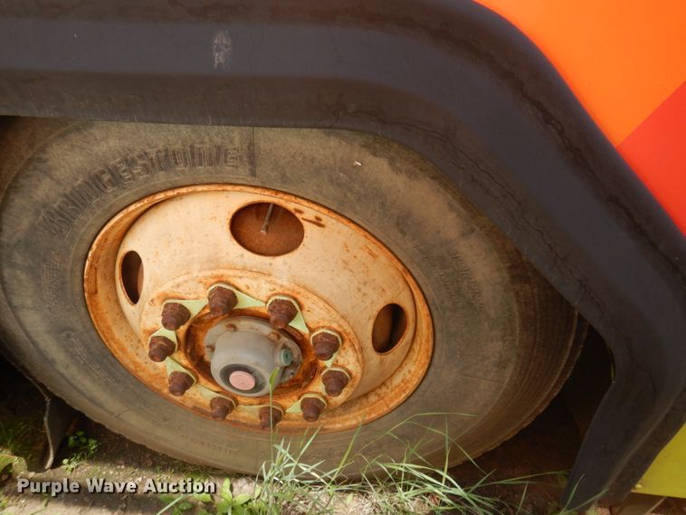 image for item JZ9904 1997 Gillig C21A096N4  transit bus