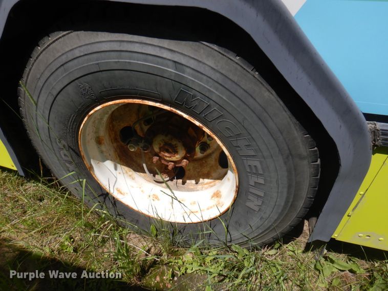 image for item JZ9904 1997 Gillig C21A096N4  transit bus