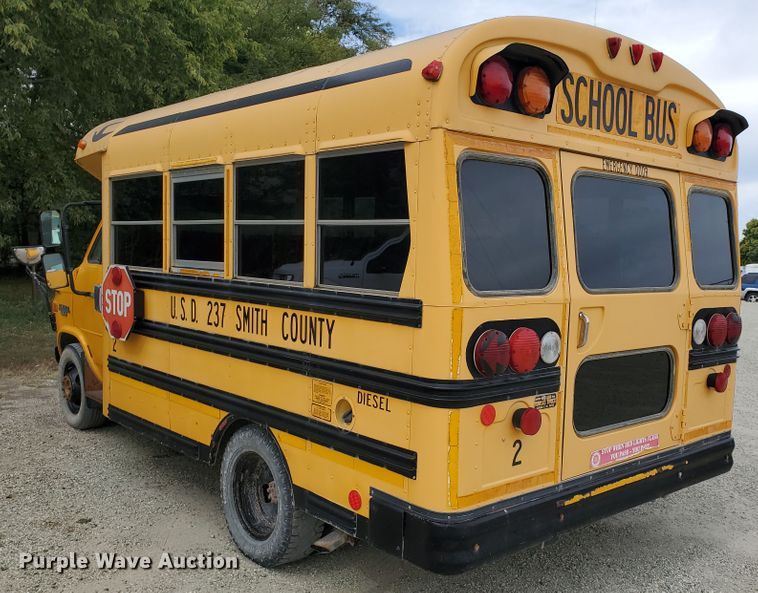 image for item KC9573 1996 Chevrolet C30 Bluebird  school bus