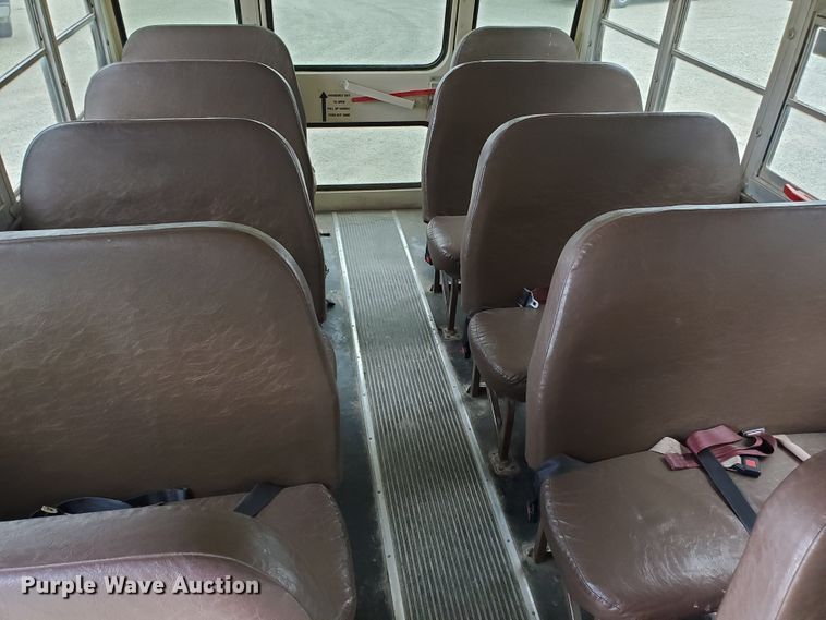 image for item KC9573 1996 Chevrolet C30 Bluebird  school bus