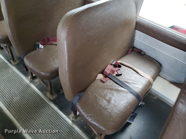 image for item KC9573 1996 Chevrolet C30 Bluebird  school bus