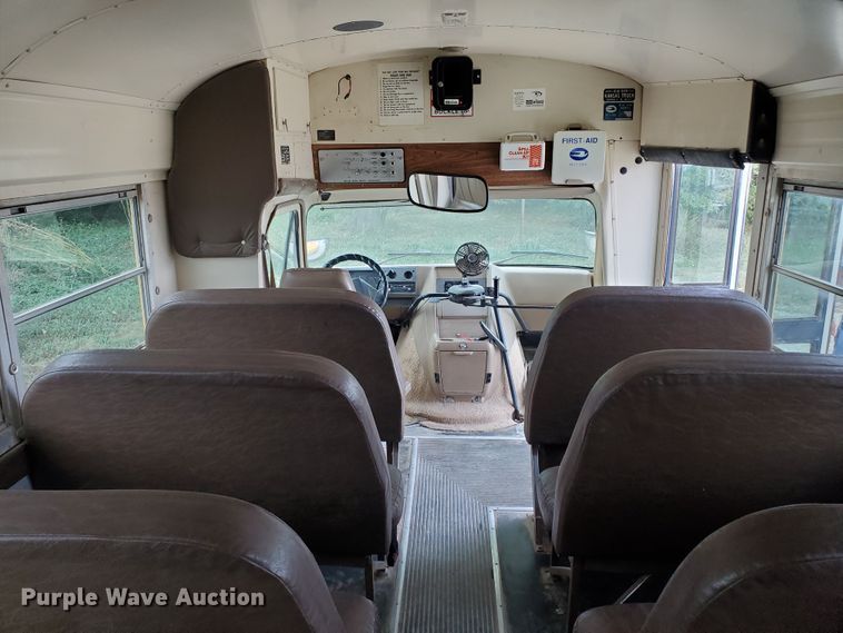 image for item KC9573 1996 Chevrolet C30 Bluebird  school bus