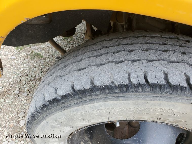 image for item KC9573 1996 Chevrolet C30 Bluebird  school bus