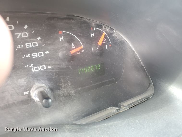 image for item KC9576 2005 Ford E450 Bluebird  school bus