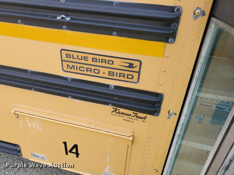 image for item KC9576 2005 Ford E450 Bluebird  school bus