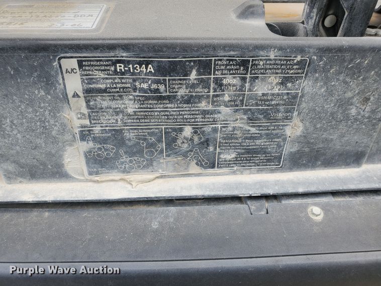 image for item KC9576 2005 Ford E450 Bluebird  school bus