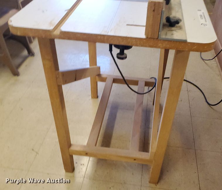 image for item KC9590 Makita 3612C  router table