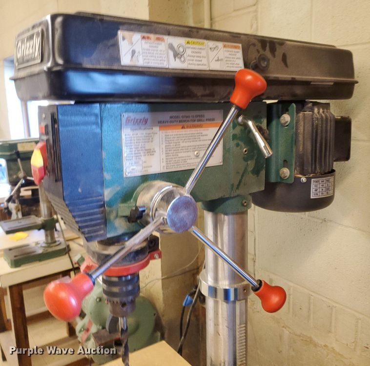 image for item KC9596 2013 Grizzly G7943  drill press