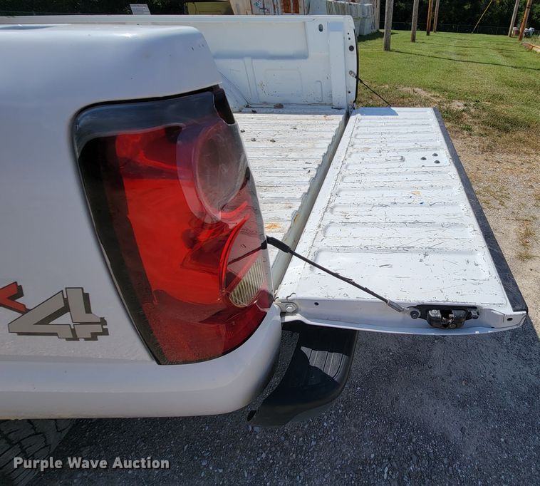 image for item KD9577 2005 Chevrolet Silverado 1500  pickup truck