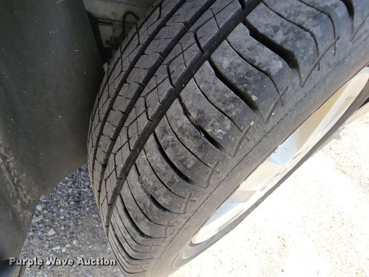 image for item KD9578 2006 Ford Taurus