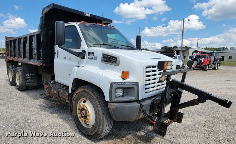 image for item KD9579 2006 Chevrolet C8500  dump truck