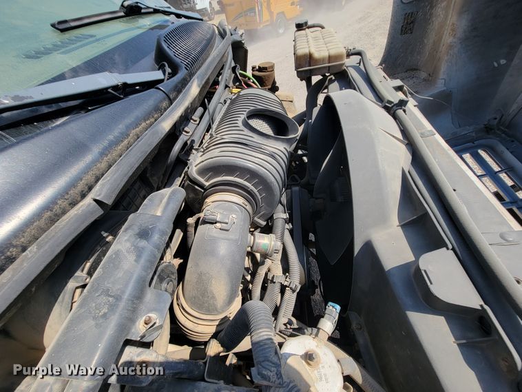 image for item KD9579 2006 Chevrolet C8500  dump truck