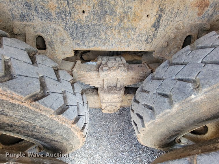 image for item KD9579 2006 Chevrolet C8500  dump truck