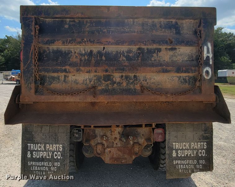 image for item KD9579 2006 Chevrolet C8500  dump truck