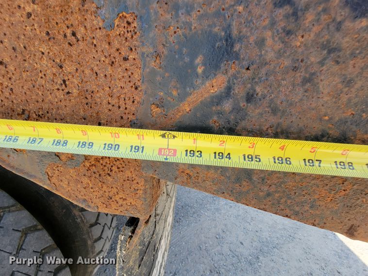 image for item KD9579 2006 Chevrolet C8500  dump truck