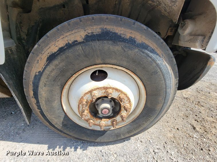 image for item KD9579 2006 Chevrolet C8500  dump truck