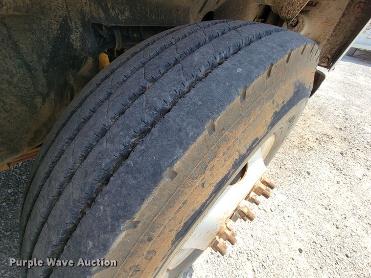 image for item KD9579 2006 Chevrolet C8500  dump truck