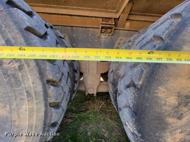 image for item KD9580 1992 Chevrolet TopKick C7500  water truck