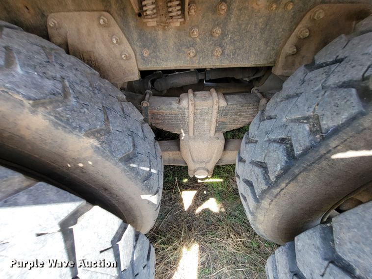 image for item KD9580 1992 Chevrolet TopKick C7500  water truck