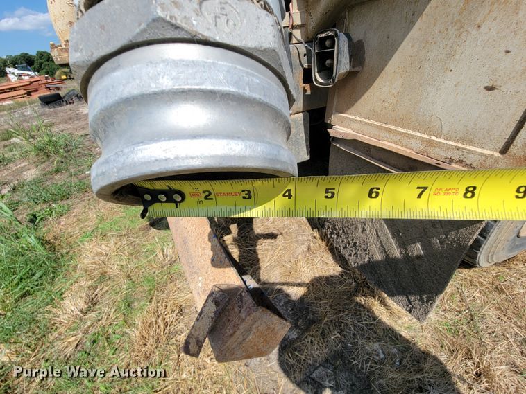 image for item KD9580 1992 Chevrolet TopKick C7500  water truck