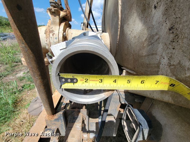 image for item KD9580 1992 Chevrolet TopKick C7500  water truck