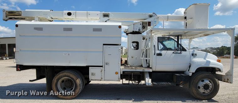 image for item KD9581 2002 Chevrolet C7500  forestry bucket truck