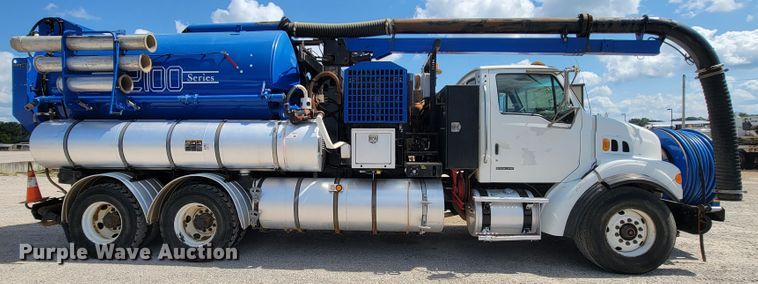 image for item KD9582 2005 Sterling L7500  sewer jetter truck