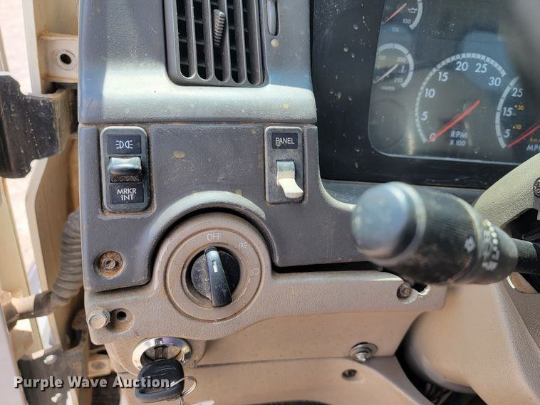 image for item KD9582 2005 Sterling L7500  sewer jetter truck