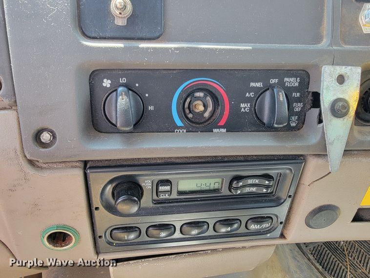 image for item KD9582 2005 Sterling L7500  sewer jetter truck