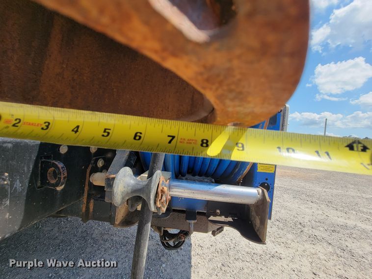 image for item KD9582 2005 Sterling L7500  sewer jetter truck