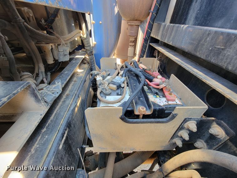 image for item KD9582 2005 Sterling L7500  sewer jetter truck