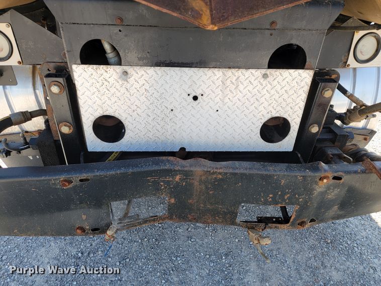 image for item KD9582 2005 Sterling L7500  sewer jetter truck