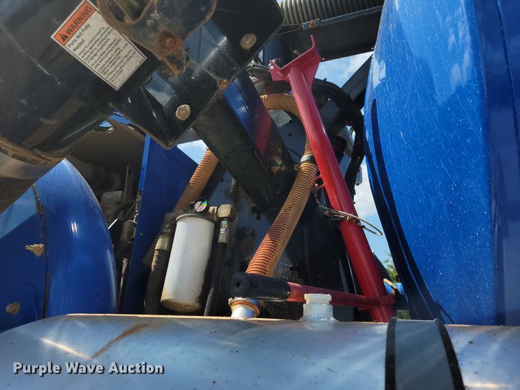 image for item KD9582 2005 Sterling L7500  sewer jetter truck