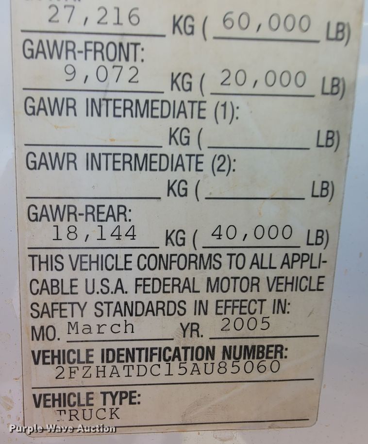 image for item KD9582 2005 Sterling L7500  sewer jetter truck