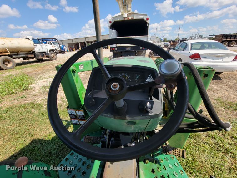 image for item KD9583 1995 John Deere 5200  tractor