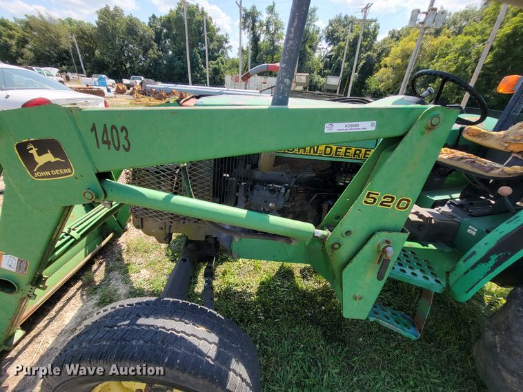 image for item KD9583 1995 John Deere 5200  tractor