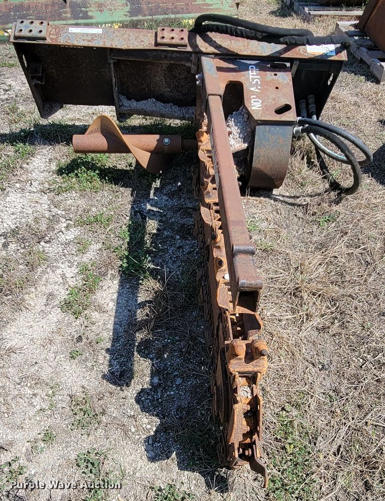 image for item KD9590 Bobcat LT304 skid steer trencher